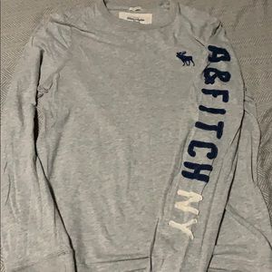Abercrombie & Fitch Long Sleeve